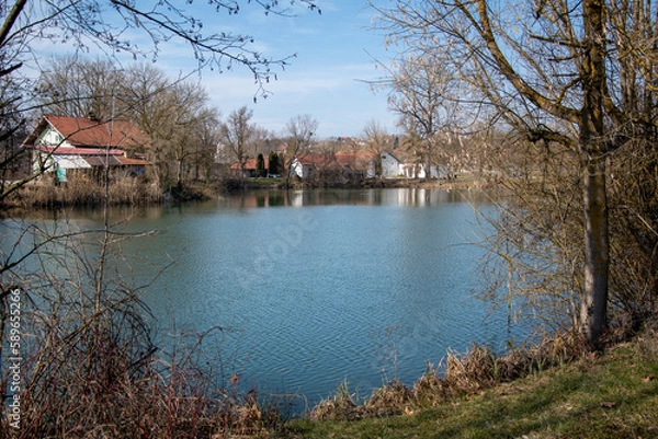Fototapeta View across the lake