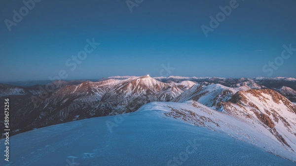 Fototapeta Alpenglow on Agrafa Mountain Range