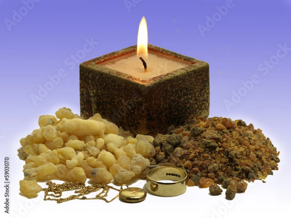 Obraz Frankinsence and myrrh with gold jewellery and candle