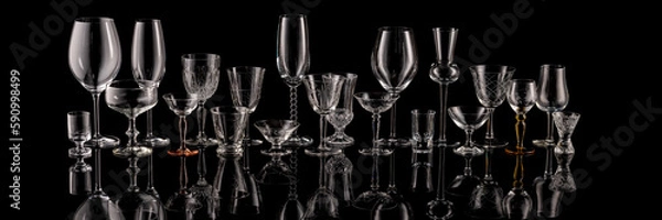 Fototapeta The world of glasses for wine, champagne and all kinds of spirits as a panoramic image.