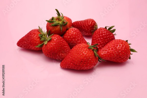 Obraz ピンクバックのイチゴ