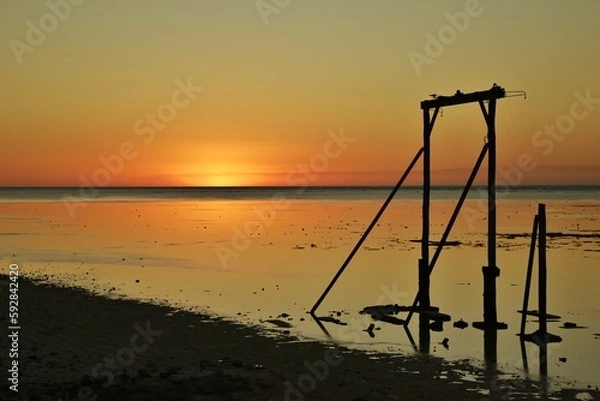 Obraz Sunset over water