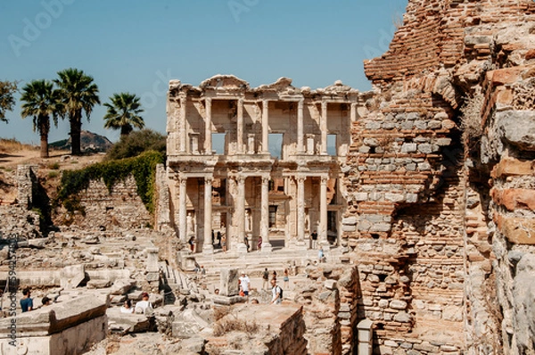 Fototapeta The ruins of the Library of Celsius in the ancient city of Ephesus. The most visited ancient city in Turkey. Selcuk, Izmir Turkey