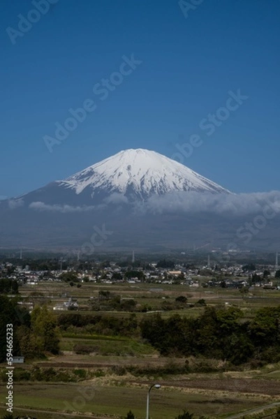 Obraz landscape photo of mountain fuji in japan which is the highest mountain in the country