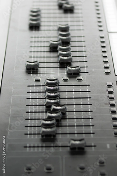 Obraz Live Audio Digital Mixer With knob and fader