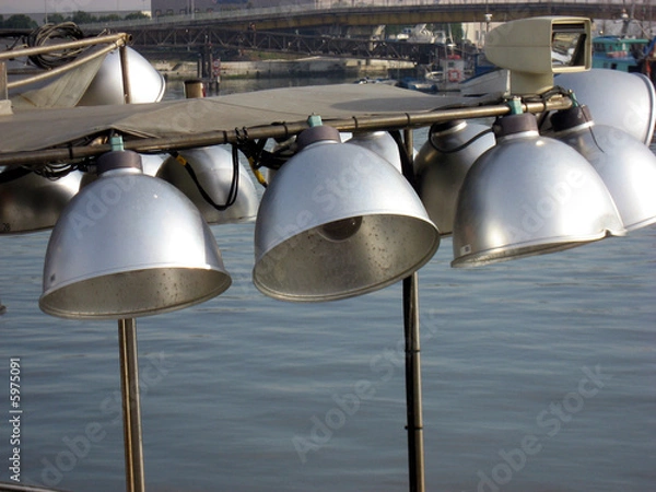 Fototapeta lampade per la pesca notturna