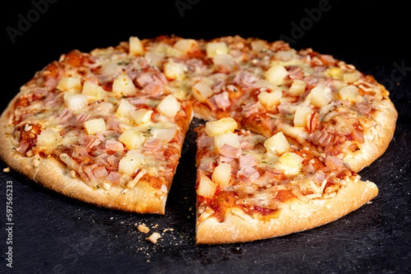 Obraz Pizza Havaina com ananás e presunto