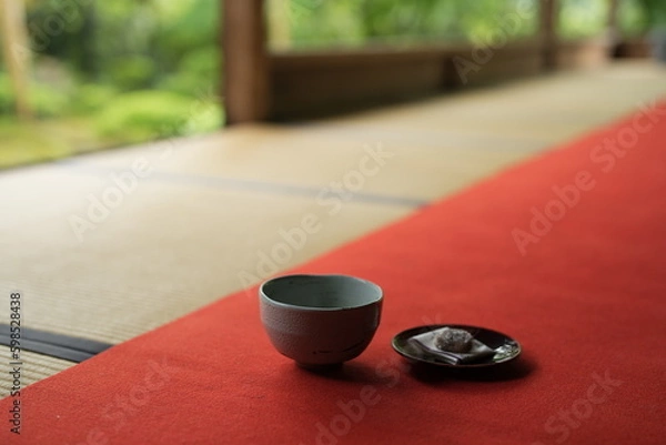 Obraz 抹茶と和菓子、お寺と日本庭園