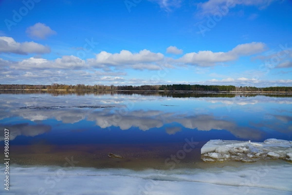 Fototapeta lake and clouds