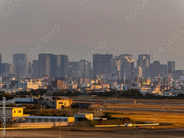 Fototapeta 夕暮れの大阪の街