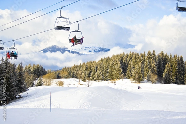 Obraz Télésiège en station de ski.