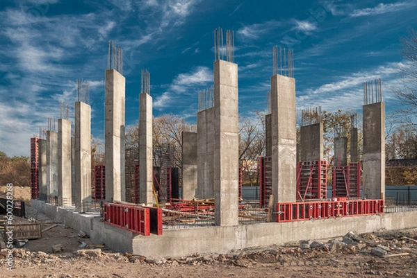 Fototapeta Monolithic structural elements and formwork of columns in housing construction