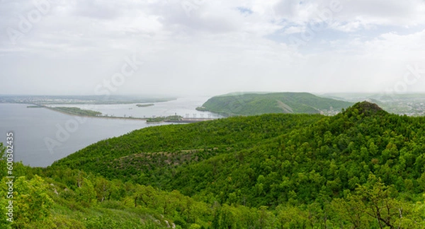Fototapeta A beautiful view from the top of the Zhigulyov Mountains!