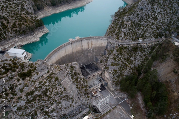 Obraz dam on the river