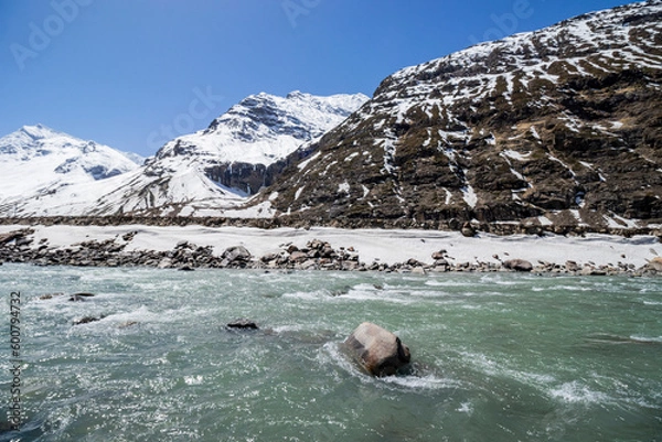 Fototapeta Various views of the Sissu valley