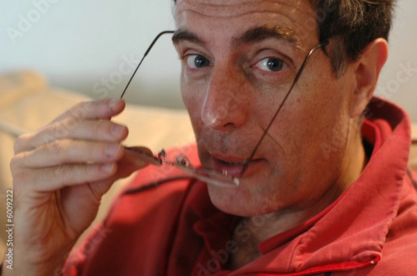 Obraz Man with reading glasses