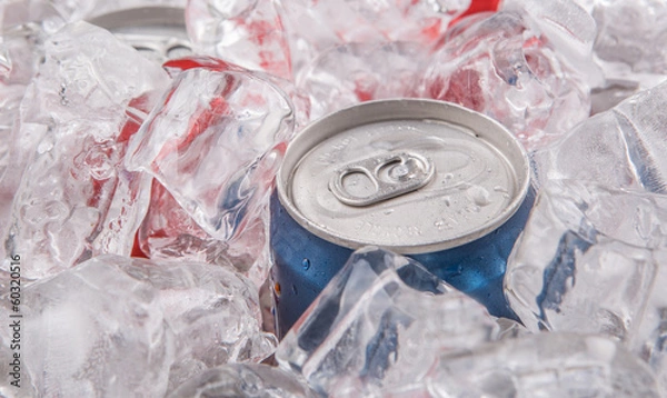 Fototapeta A can of cola drinks with ice cubes