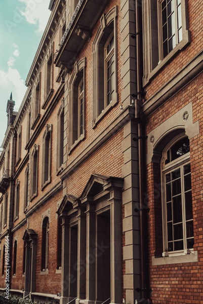 Obraz 東京のノスタルジックなレンガ造りの建物