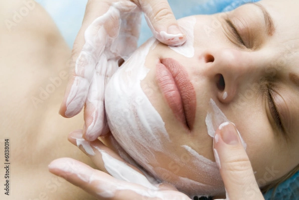 Obraz Recovery and facial of the woman