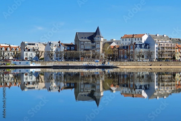Fototapeta Reflet sur Vichy