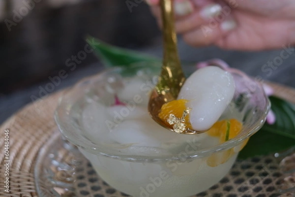 Obraz fruit in syrup, Close up on rambutan in syrup