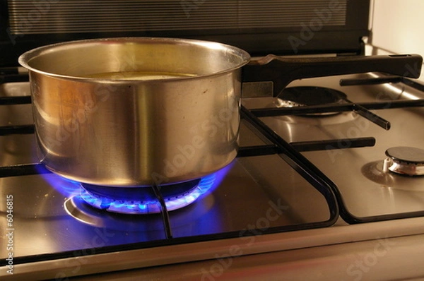 Obraz le repas est sur le feu