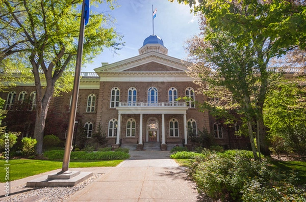 Obraz Sunny Morning at the Nevada State Capitol building