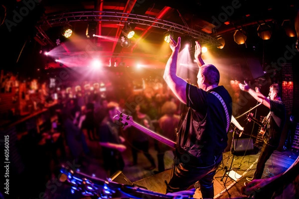 Obraz Zespół występuje na scenie