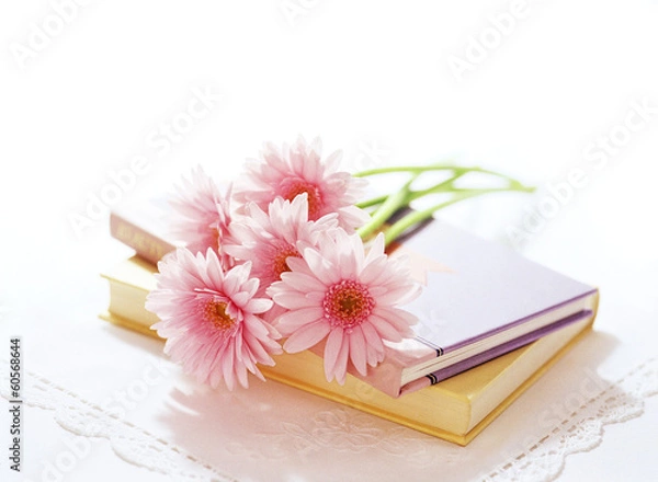 Fototapeta book and bouquet