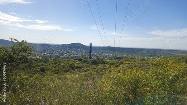 Obraz ciudad entre las sierras