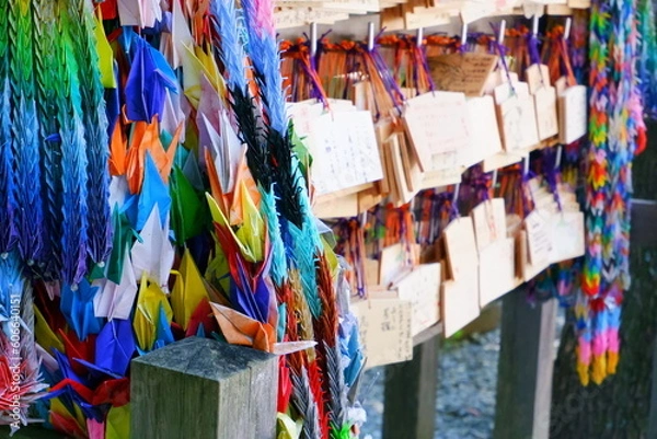 Obraz 諏訪大社の絵馬と折り鶴