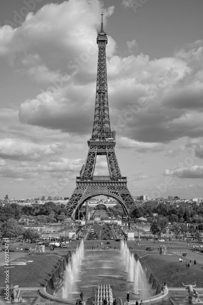 Fototapeta Paris - Eiffel Tower