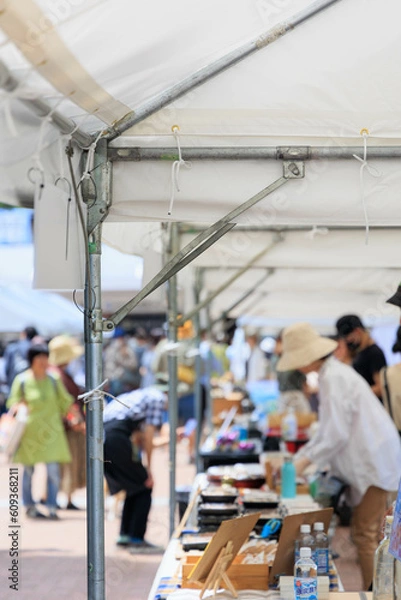 Fototapeta 阪神尼崎駅前のイベント「中央公園」