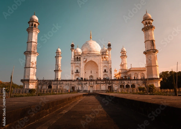 Obraz Bibi Ka Maqbara during the evening golden hour