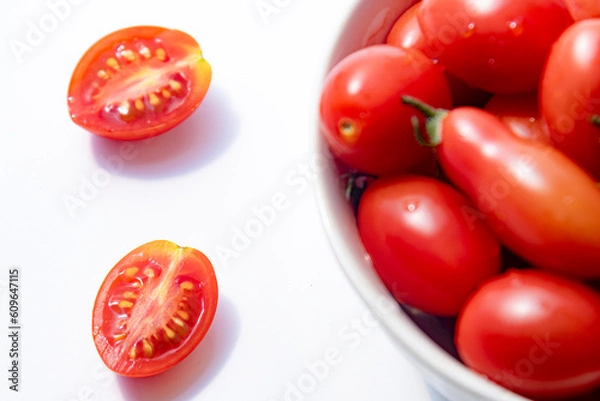 Obraz 皿に盛ったミニトマト（アイコ）
