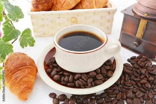 Fototapeta コーヒーとクロワッサン