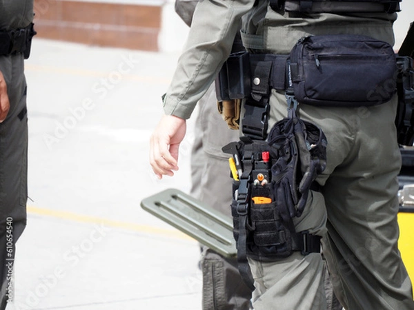 Fototapeta Bomb Disposal Expert in Bomb suit for Explosive ordnance disposal