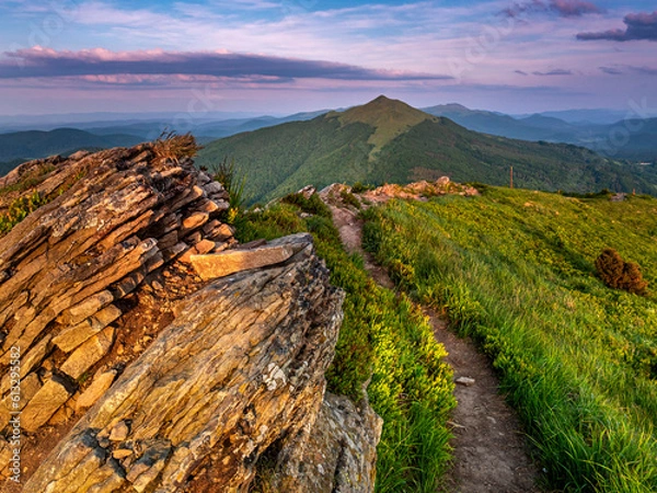 Fototapeta Bieszczady Połonina Caryńska i Tarnica z Połoniny Wetlińs…