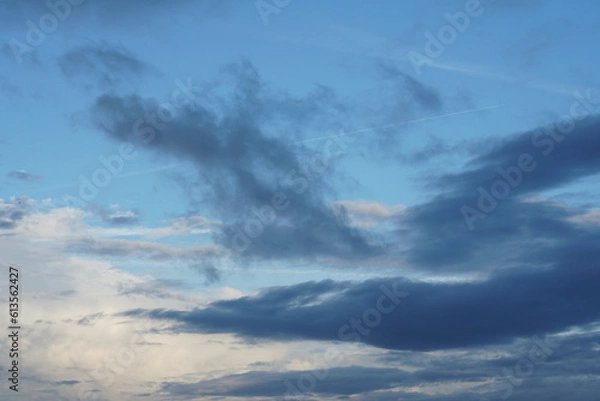 Obraz 夕暮れ時の立体感ある空