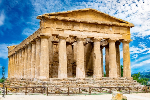 Fototapeta Temple of Concordia in Agrigento, Sicily, Italy