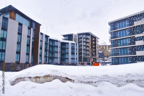 Obraz 冬のニセコスキー場、ヒラフエリアのコンドミアム棟
