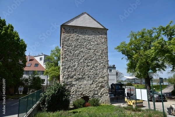 Obraz Turm des römischen Kastells Comagena in Tulln an der Donau, Österreich, 04.05.2023