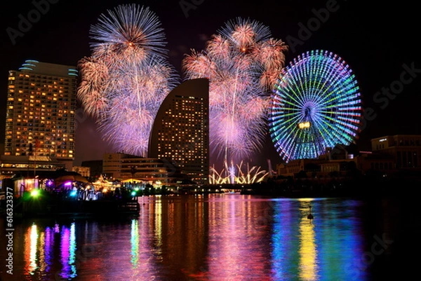 Obraz 横浜みなとみらいスマートフェスティバルの花火