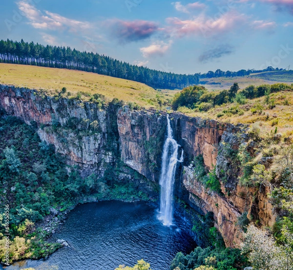 Fototapeta Wide angle shot of Berlin Falls in Graskop, Panorama Route, Mpumalanga, South Africa