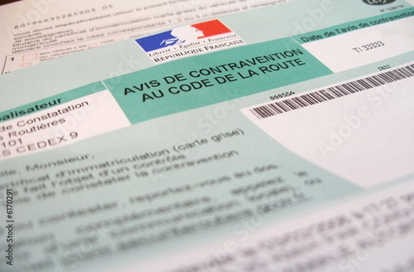 Fototapeta contravention