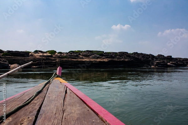 Obraz boat on the river