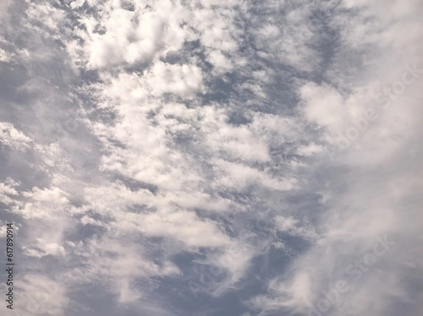 Obraz Cirrocumulus changes to Stratocumulus