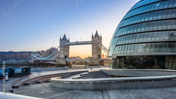 Obraz Tower Bridge i ratusz