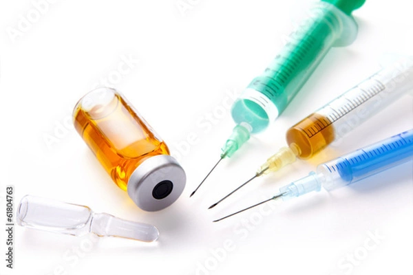 Obraz 3 syringes and ampoules