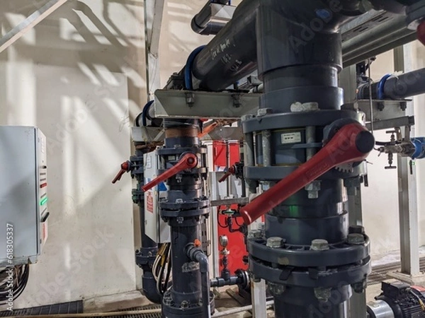 Obraz Check and cleaning equipment on power plant project for preventive maintenance. The photo is suitable to use for industry background photography, power plant poster and electricity content media.